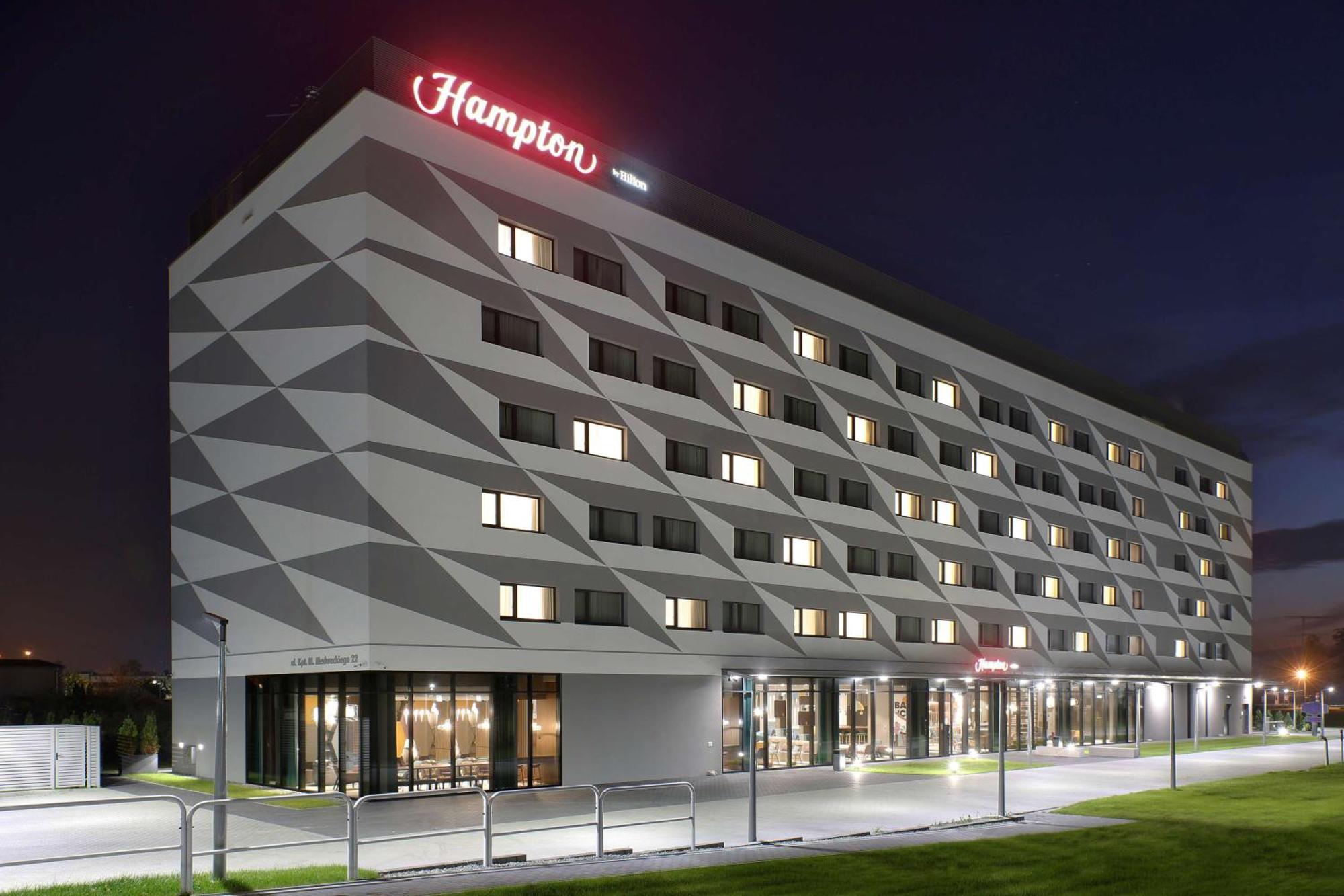 Hotel Hampton By Hilton Krakow Airport Balice Exterior foto